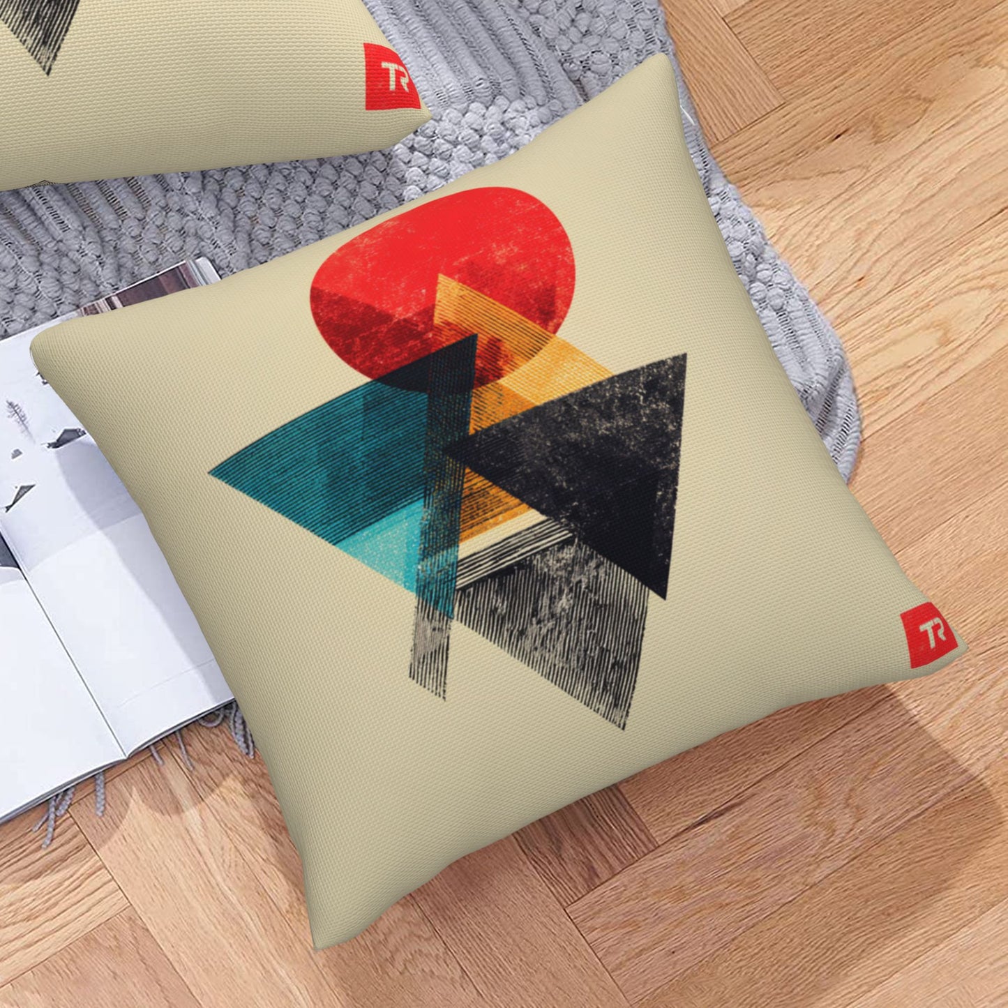 Geometric Abstract Decorative Pillowcase – Retro Circle & Triangle Pattern Cushion