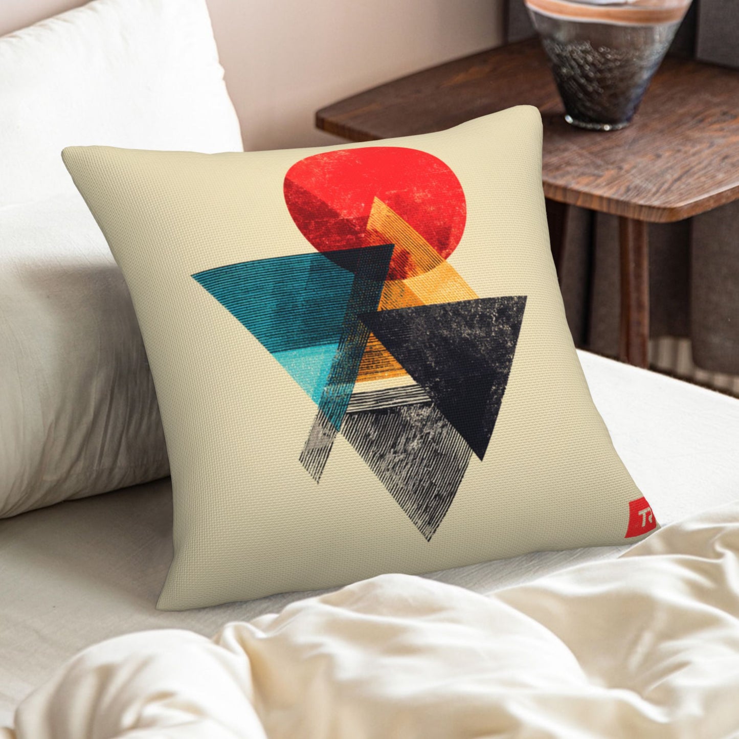 Geometric Abstract Decorative Pillowcase – Retro Circle & Triangle Pattern Cushion